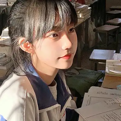 于希月